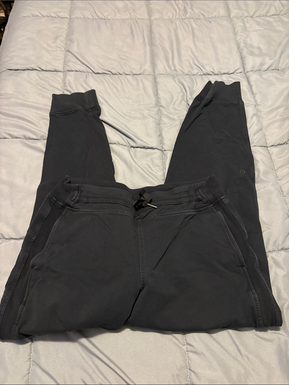 lululemon athletica Men's Black Slim Jogger Sweatpants
